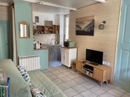 Saint-Martin-Vesubie Apartment | Studio cosy au coeur de Saint Martin Vésubie