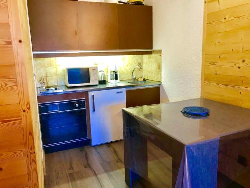 Correncon-en-Vercors Apartment | Studio cosy rénové au pied des pistes Corrençon - FR-1-515-71