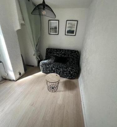 La Roquebrussanne Apartment | STUDIO en Duplex