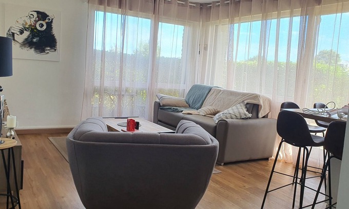 Normandy Apartment | Studio en rez de Jardin, à 5mn de la Plage et des Commerces