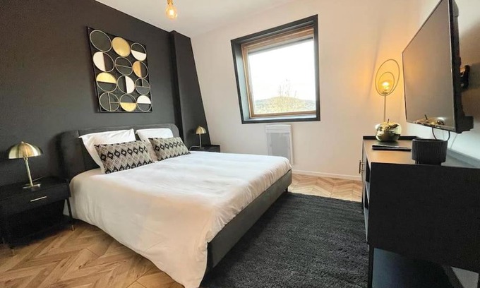 Aix-les-Bains Apartment | Studio Esplanade bord du Lac