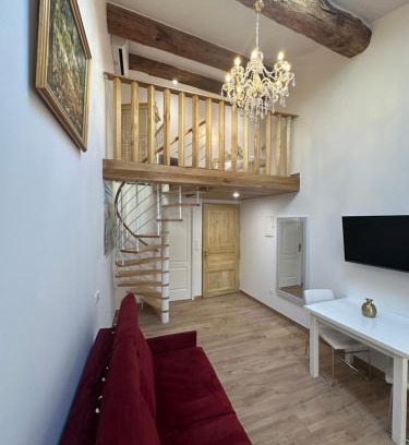 Centre Historique Apartment | Studio familial a Mezzanine presbytère dans l'Église
