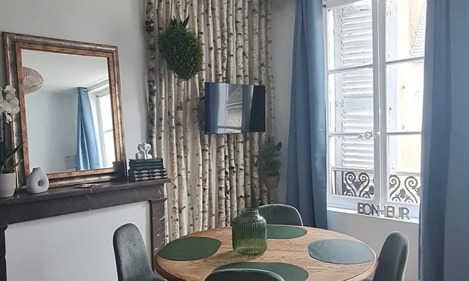 Blois Apartment | Studio Familial en Centre-ville à 5 Minutes du Château de Blois