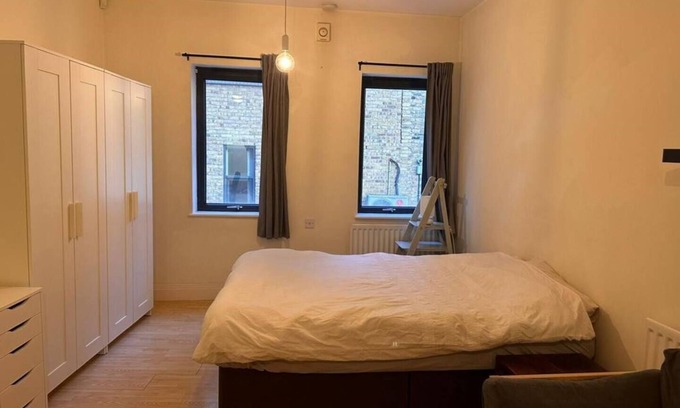 Cathedrals Apartment | Studio Flat In Central London