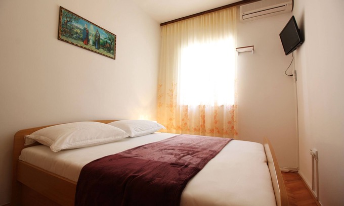Metajna Apartment | Studio flat near beach Metajna, Pag (AS-6486-b)