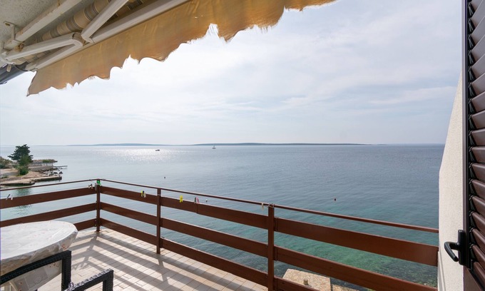 Mandre Apartment | Studio flat near beach Mandre, Pag (AS-4101-c)