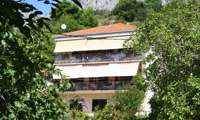 Omis Apartment | Studio flat near beach Omiš (AS-771-a)