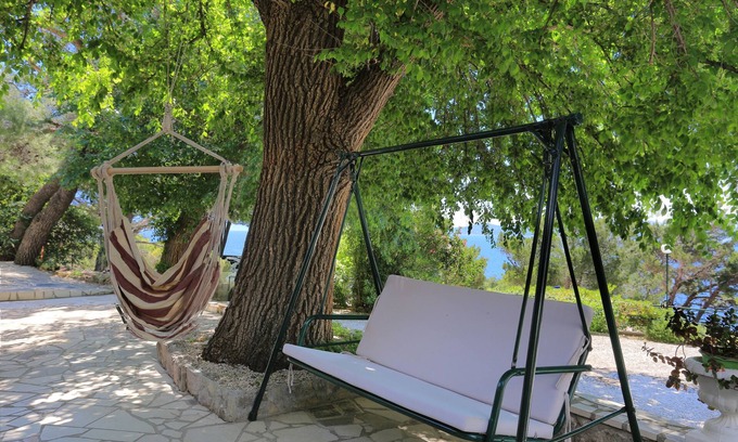 Lokva Rogoznica Apartment | Studio flat with balcony and sea view Lokva Rogoznica, Omiš (AS-18638-c)