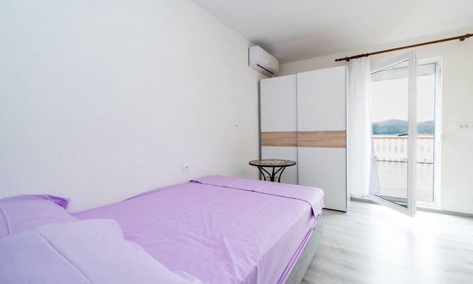 Municipality of Posedarje Apartment | Studio flat with air-conditioning Posedarje, Novigrad (AS-21123-a)
