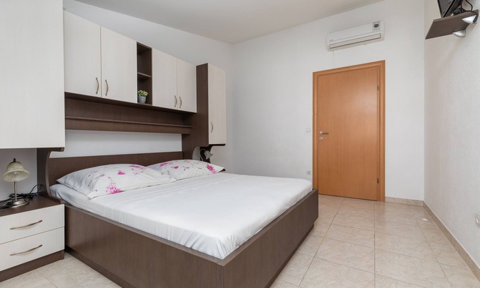 Ratac Apartment | Studio flat with balcony Makarska (AS-22017-g)