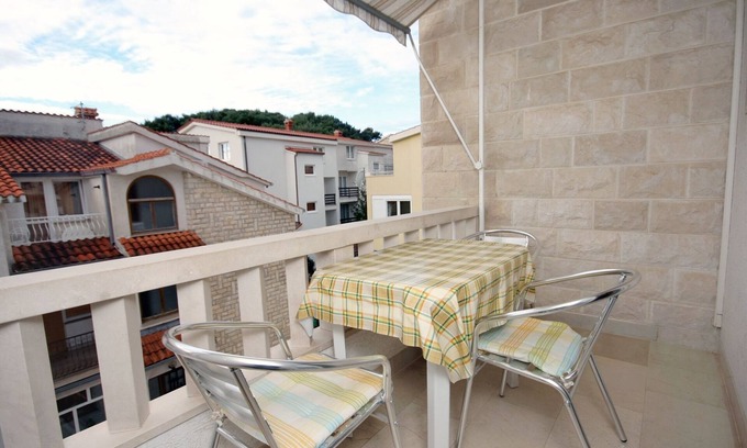 Omis Apartment | Studio flat with balcony Duće, Omiš (AS-5973-b)