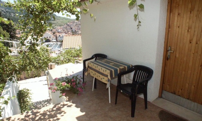 Hvar Old Town Apartment | Studio flat with terrace and sea view Hvar (AS-591-c)