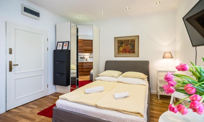 Kamienna Gora Apartment | Studio - Grandtulipan