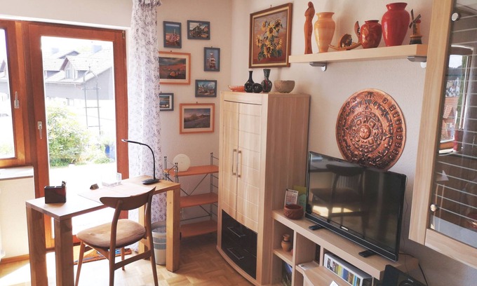 Sankt Georgen im Schwarzwald Apartment | Studio 'Haus Am Waldpark' with Private Terrace, Private Garden and Wi-Fi