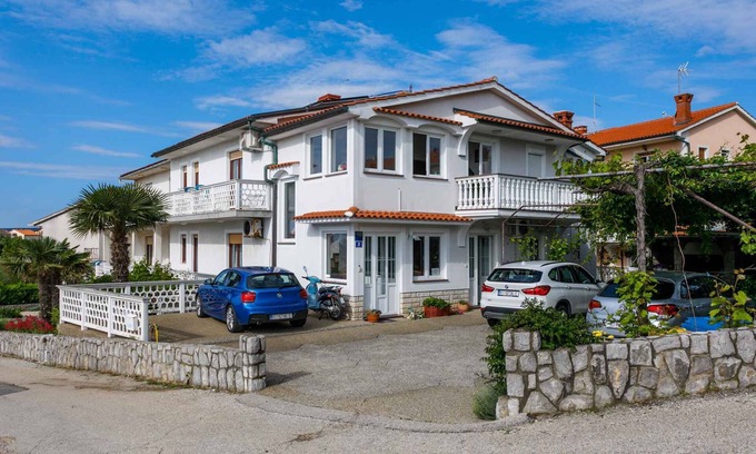 Krk Apartment | Studio in a quiet location