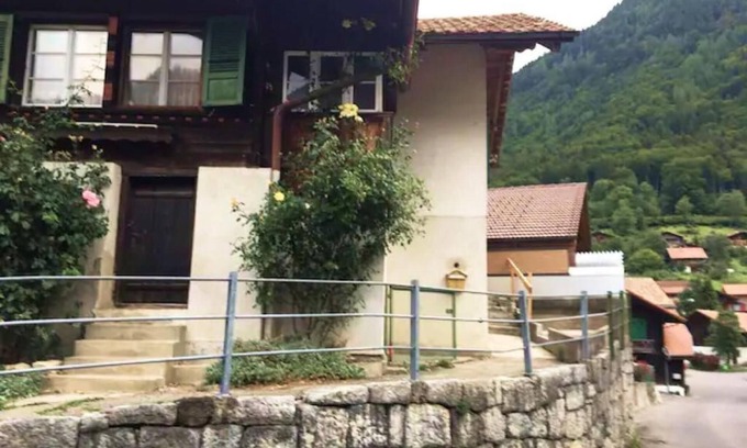 Gsteigwiler Apartment | Studio in Alps by Apartments Capricorn/No Parking