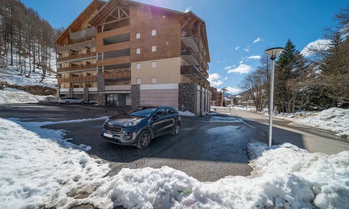 Allos Apartment | Studio in Alps with Pool near Ski Resort