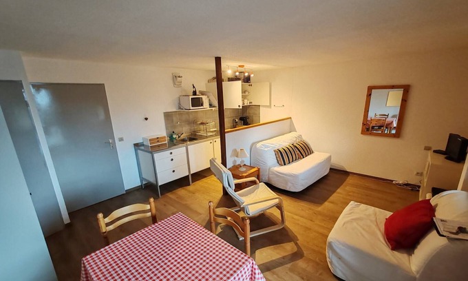 Les Deux Alpes Apartment | Studio in Les Deux Alpes near Ski Slopes
