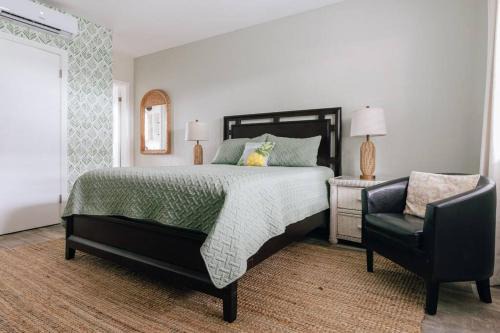 Pompano Beach Apartment | Studio in Pompano Beach two blocks from the Ocean