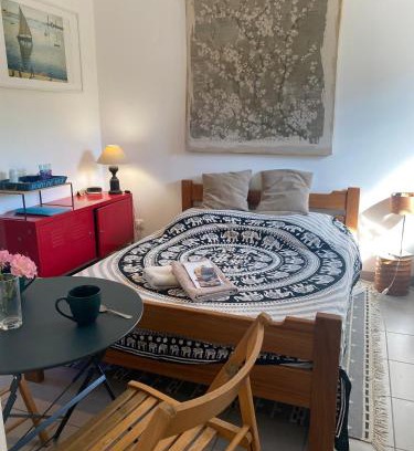 Le Chateau-d'Oleron House | Studio indépendant dans maison proche Château d' Oléron