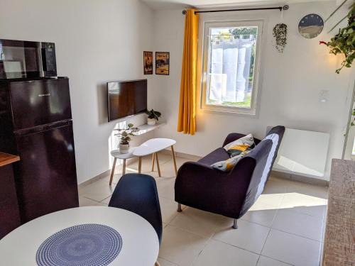 Saint-Jean-Pla-de-Corts Apartment | Studio indépendant tout équipé au calme