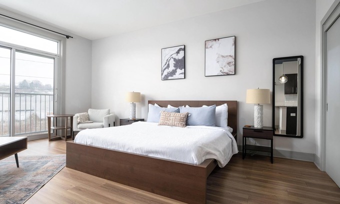 Asheville Apartment | Studio King Suite with Kitchen | 303