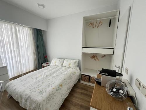 Ixelles Apartment | Studio La Cambre