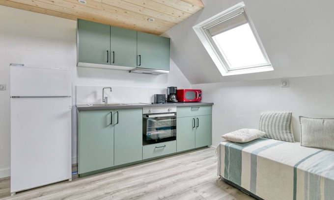 Pornichet Apartment | Studio "La Dune de Sable Port Niché" close to the sea with Wi-Fi