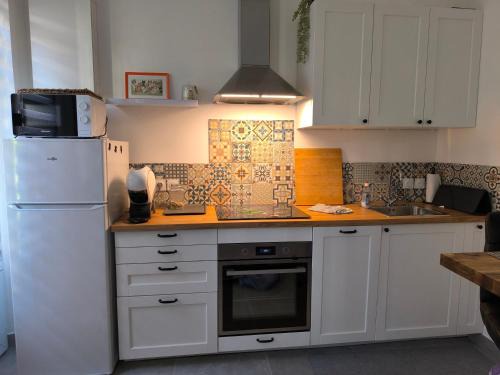 Ault Apartment | Studio "La fleur de Lys"