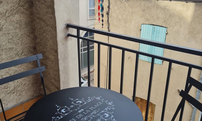 Aubenas Apartment | Studio "Le Balcon du Dôme" just a few steps from the historic center of Aubenas!