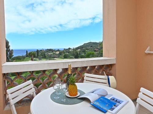 Cap Esterel Apartment | Studio Le Village - C2 105 by Interhome