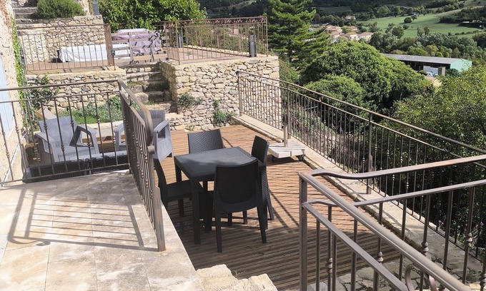 Montbrun-les-Bains Apartment | Studio Les Restanques