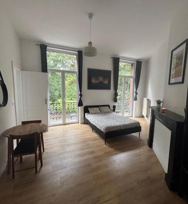 Koekelberg Apartment | Studio Lilia