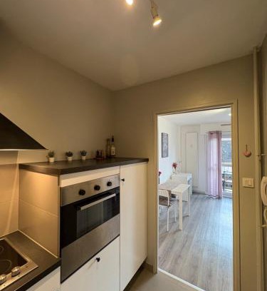 Cronenbourg Est Apartment | Studio lumineux dans ancien Cronenbourg