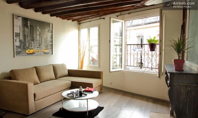 Strasbourg -Saint-Denis Apartment | Studio Marais Paris center + 38 m2 with sunny terrace