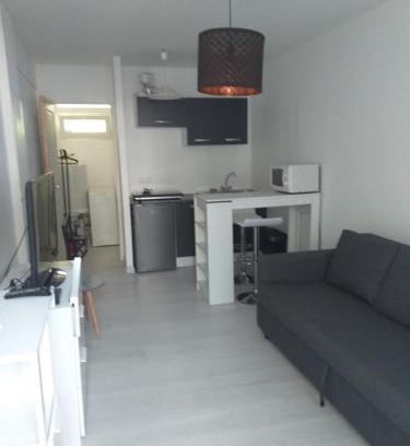 Castelnau-le-Lez Apartment | studio meublé wifi à proximité du tram