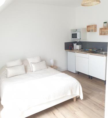 Plein Sud Apartment | Studio n°6 Henriville