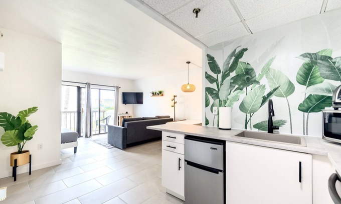 Florida Center Condo | Studio near Universal Studios with great view