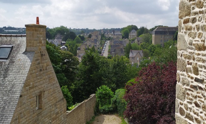 Dinan Apartment | Studio Rénové Dinan Centre Historique