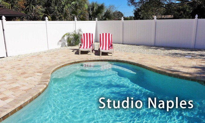 Altamont Manor Apartment | Studio Room Naples in Fort Myers/House Villa Barra