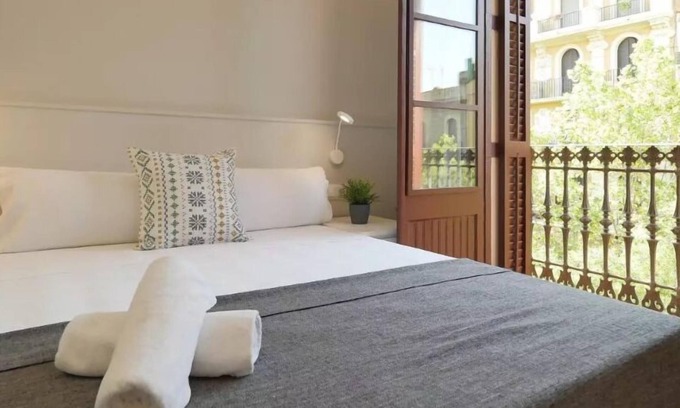 Sants-Montjuic Apartment | Studio Sants 2.1