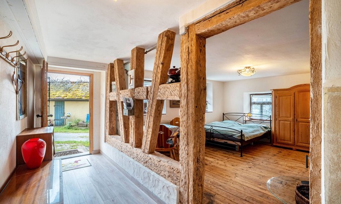 Altensteig Apartment | Studio 'Schwarzwald Ruhe' with Mountain View, Shared Terrace and Wi-Fi