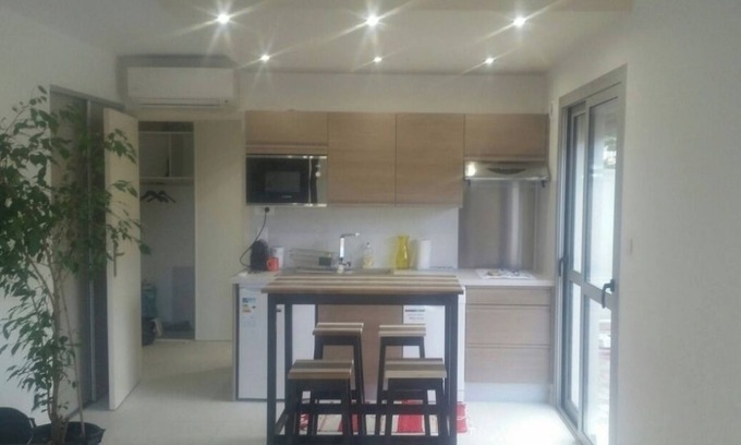 Les Baumettes Apartment | Studio sea view 28 m2 100m from the beach