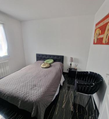La Ferriere House | Studio spacieux et lumineuse