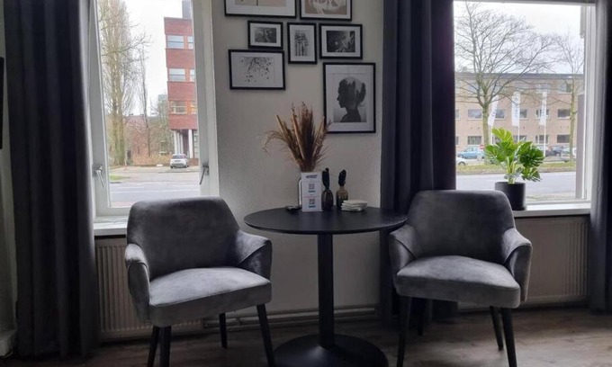 Groningen Apartment | Studio Trenz - stylish duo studio