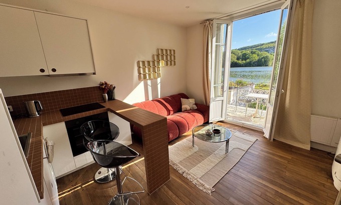 Vernon Apartment | Studio Vernon/Giverny with view