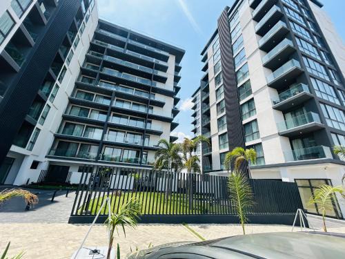 Roman Ridge Apartment | Studio with a city View at Nova