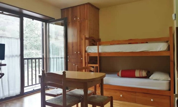 Pla de l'Ermita Apartment | Studio with balcony and light - Erta 11