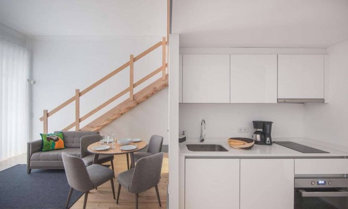 Centro / Baixa Apartment | Studio with Mezzanine