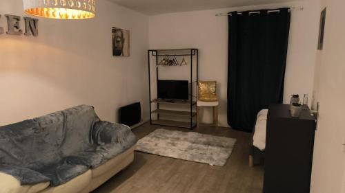 Saint-Zacharie Apartment | Studio zen et moderne à St-Zacharie